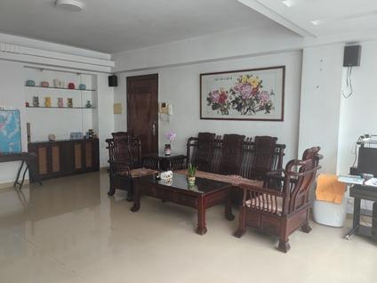 北京东厦花园一期4室2厅139平高楼层/共8层