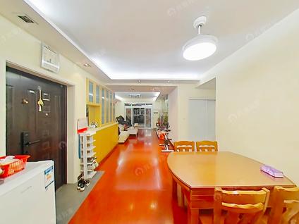 北京托乐嘉街区3室2厅131.62平中楼层/共10层