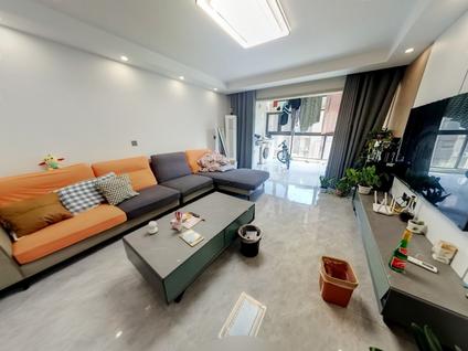 北京荣域龙府3室2厅110.13平中楼层/共8层