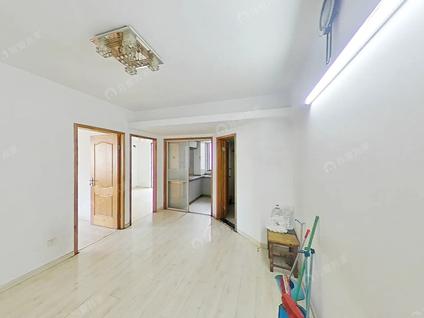 南京丽都嘉园2室1厅62.5平中楼层/共13层