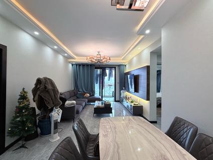 北京芸峰兰亭2室2厅79.7平高楼层/共11层