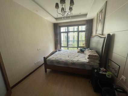 北京富贾花园2室2厅94.9平低楼层/共13层