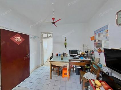 北京雨花西路1室1厅45平中楼层/共6层