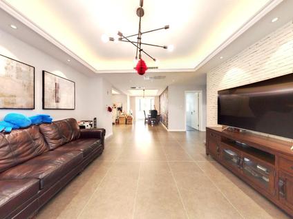 西安曲江六号3室2厅176.25平中楼层/共26层