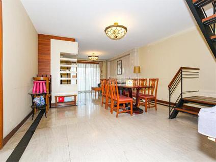 北京三和花园4室2厅200平高楼层/共29层