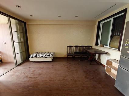 北京美人台大厦2室2厅62平中楼层/共18层