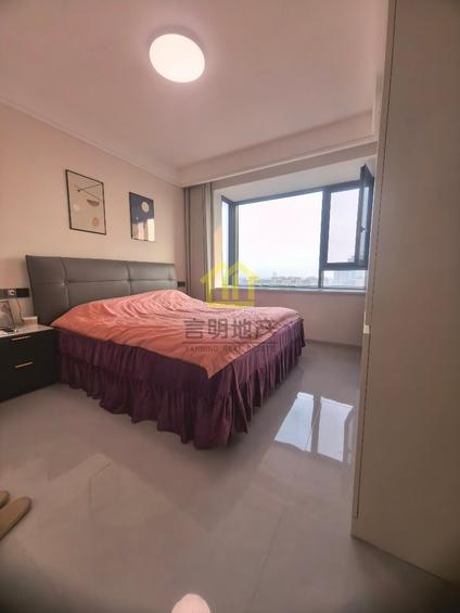 北京乾通领秀城3室2厅118平高楼层/共18层