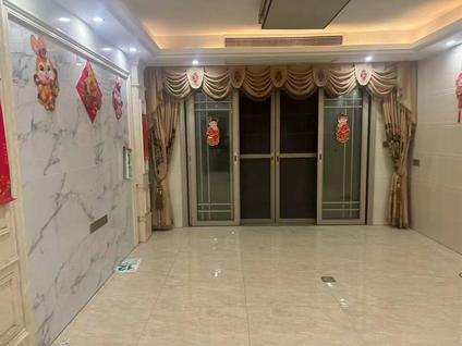 河源恒基大厦4室2厅156平低楼层/共19层