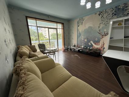 北京江东花园(四季园)3室2厅121.1平中楼层/共7层