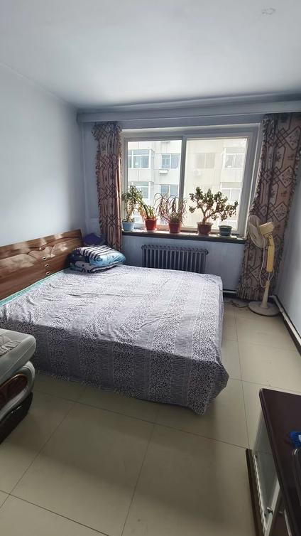 北京杨树林小区2室2厅59平低楼层/共5层