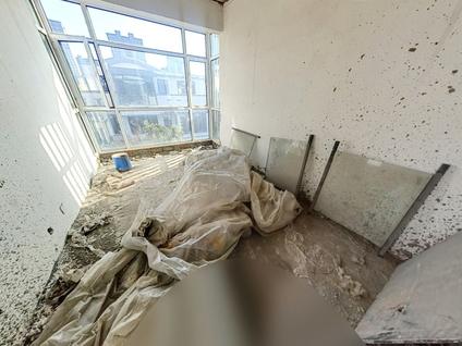 濮阳江南里4室2厅121平低楼层/共3层