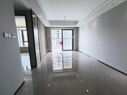 北京华润悦府(三期)3室2厅101平低楼层/共36层