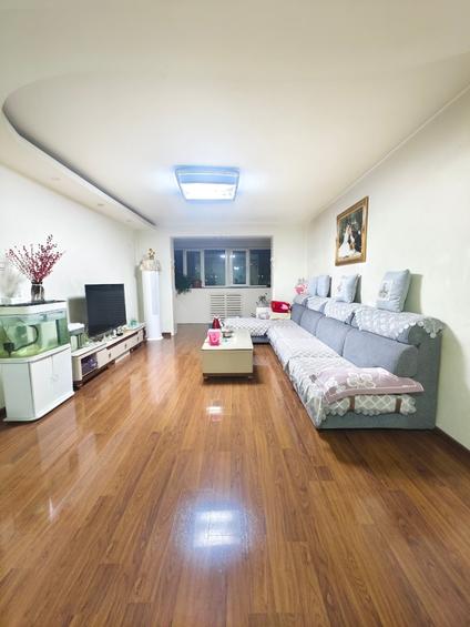 北京二十三街住宅小区3室2厅133平高楼层/共6层