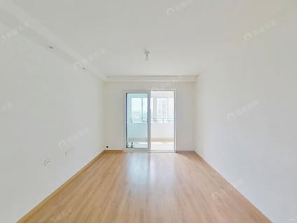 南京新城保利天地3室2厅77.93平中楼层/共18层