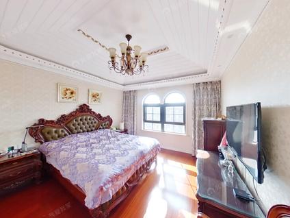 北京金色漫香苑3室2厅134.74平高楼层/共8层