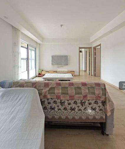 北京万科花溪大都会3室2厅117.92平低楼层/共27层