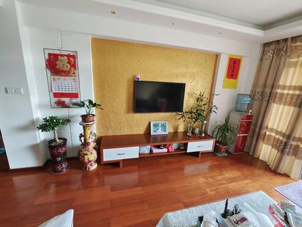 北京碧海莲缘3室2厅90平低楼层/共1层