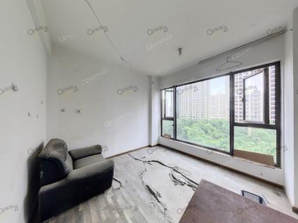 温州大发凯旋门4室2厅111.91平低楼层/共28层