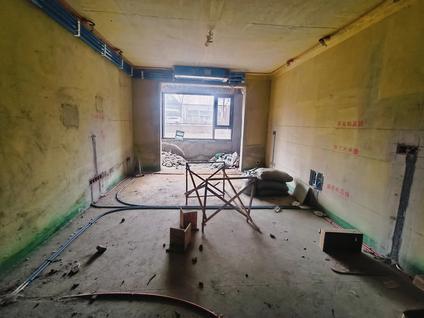 北京新城玺樾府3室2厅136平低楼层/共17层