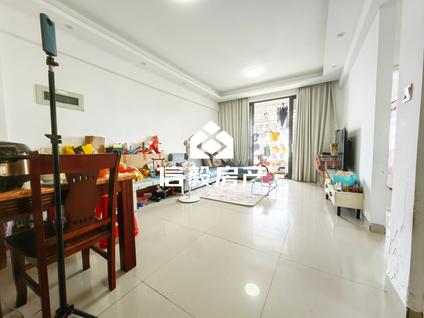 北京中澳城(公寓住宅)2室2厅73平高楼层/共18层