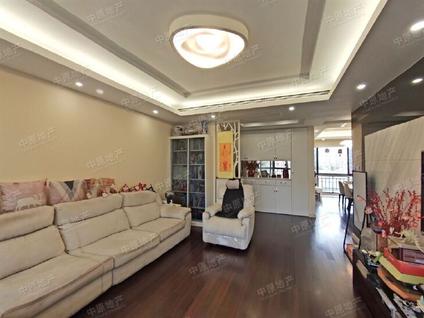 上海金桥爱建园3室2厅144.86平高楼层/共11层