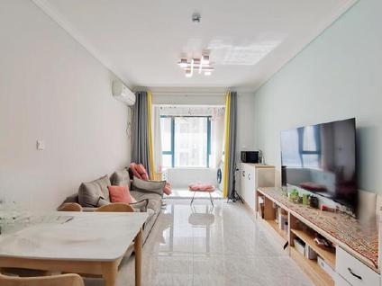 济南绿地IFC中央公馆B11地块2室2厅77平高楼层/共17层