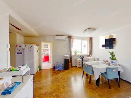 北京铁道部5号院3室1厅118.2平中楼层/共16层