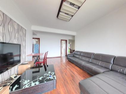 北京金龙建业森林半岛3室2厅125.8平高楼层/共26层