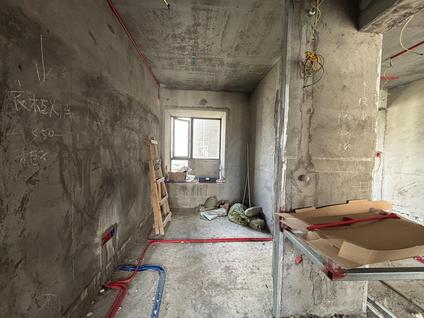 北京伊泰天骄(二期)3室2厅105.1平高楼层/共18层