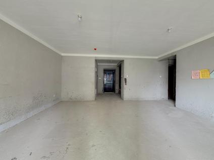 北京绿地理想城(三期悦湖公馆)3室2厅121.88平低楼层/共31层