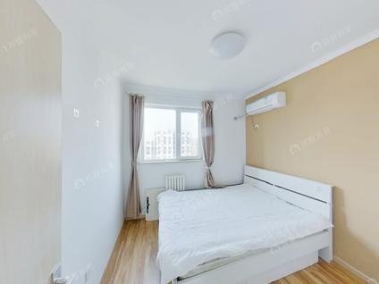 北京中海长安雅苑2室1厅78.37平高楼层/共20层