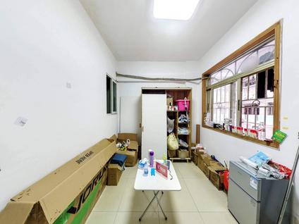 北京艺华花园2室1厅40.29平中楼层/共7层