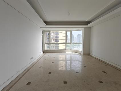 温州金色尚品3室2厅165.49平中楼层/共31层