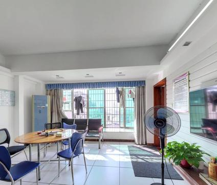 北京绿宝海苑3室2厅102平低楼层/共10层