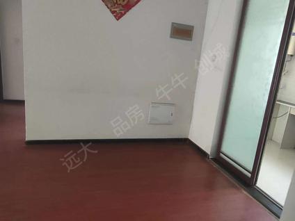 北京胜利路小区2室2厅99平中楼层/共18层