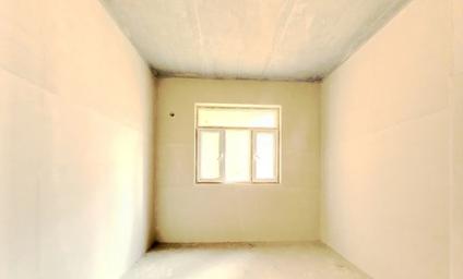 北京光谷航天城2室2厅83.8平中楼层/共33层