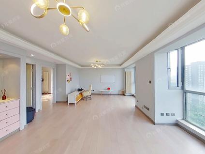 北京瞰都2室2厅122.58平高楼层/共17层