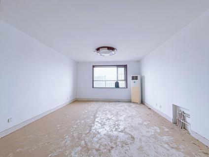 北京湖景公寓3室2厅147平高楼层/共20层