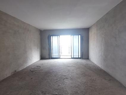 北京胜坚怡景湾4室2厅152.14平低楼层/共33层