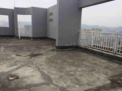 贵阳金狮小区巫峰苑3室2厅125平高楼层/共29层