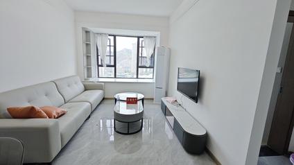 北京阳光溪山春晓2室2厅64平中楼层/共25层