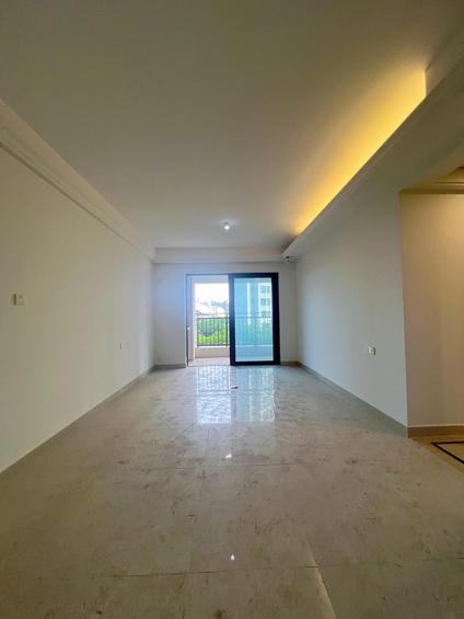 北京保利时代3室2厅96平低楼层/共15层