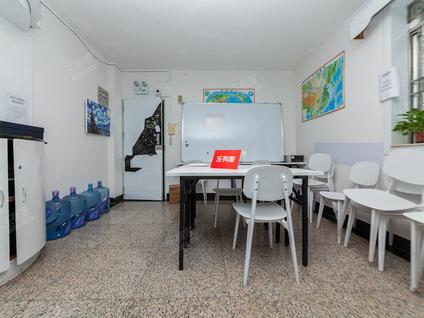 北京长安花园4室2厅103.2平低楼层/共30层