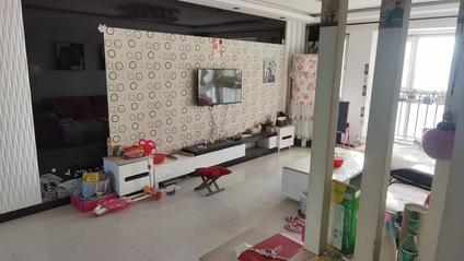 北京中诚香槟郡3室2厅127.81平高楼层/共26层