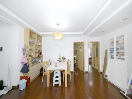 苏州自由水岸花园3室2厅109平中楼层/共18层