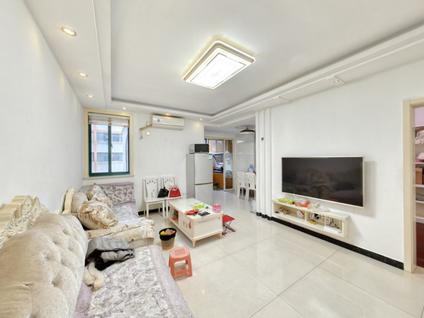 北京天景山公寓(春秀苑)3室1厅92.32平低楼层/共7层