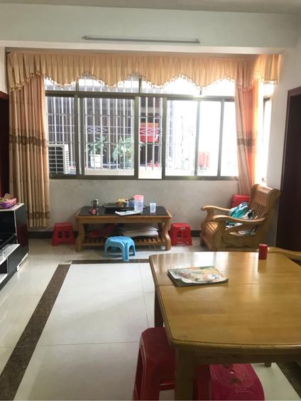 江门景三新村3室2厅78.5平高楼层/共7层