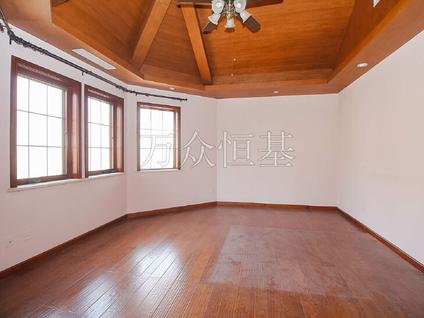 北京东方普罗旺斯(四期)3室4厅546.62平低楼层/共11层