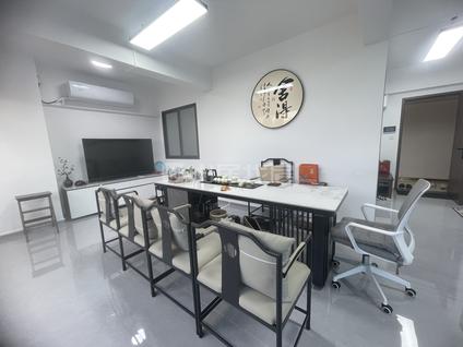 北京嘉桦公馆2室2厅112平低楼层/共16层