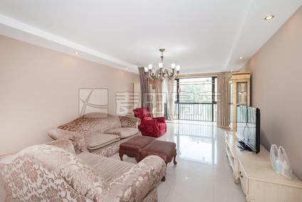 北京金地格林小镇3室2厅157.47平中楼层/共8层